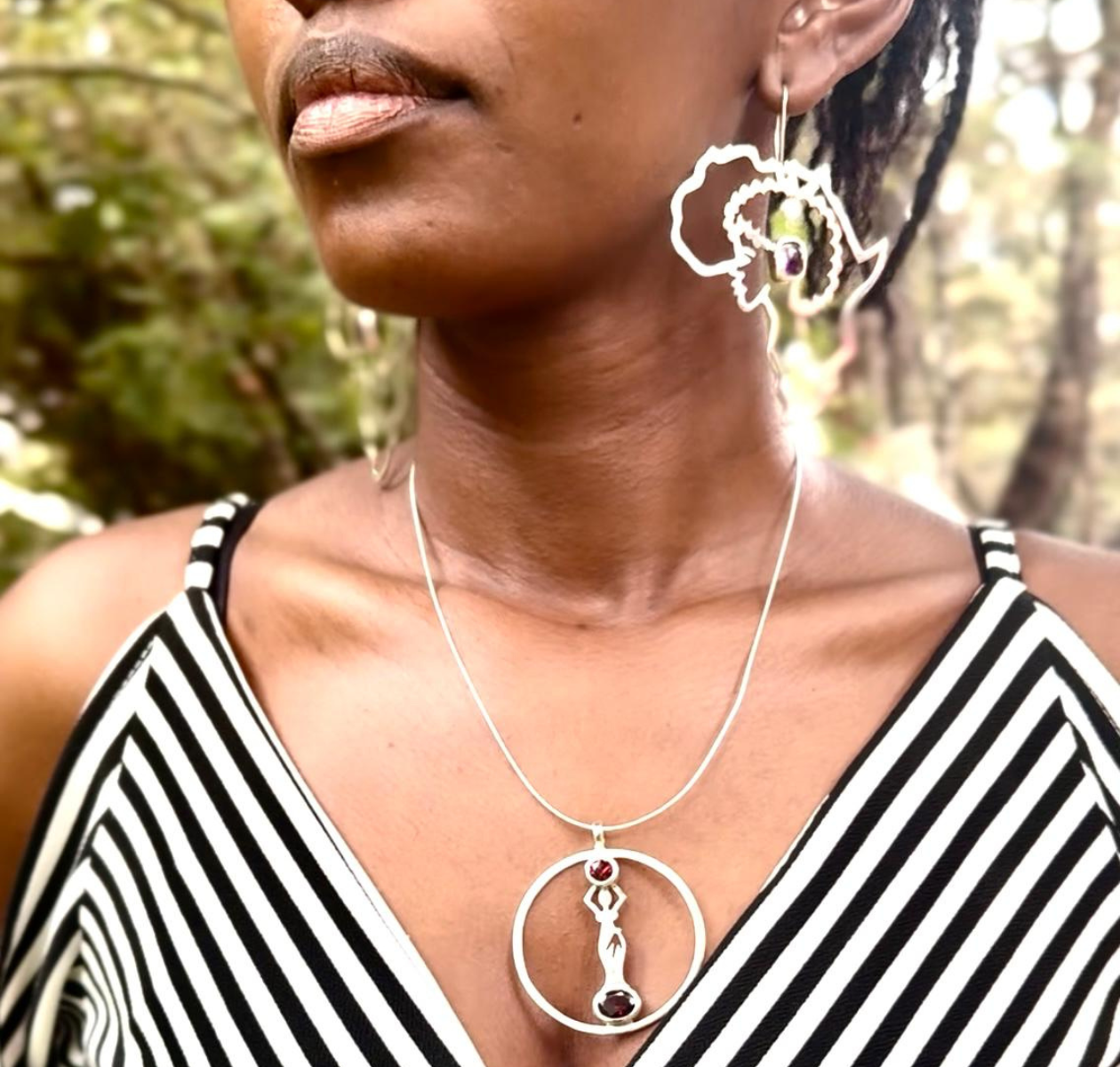 Garnet Africa Earrings
