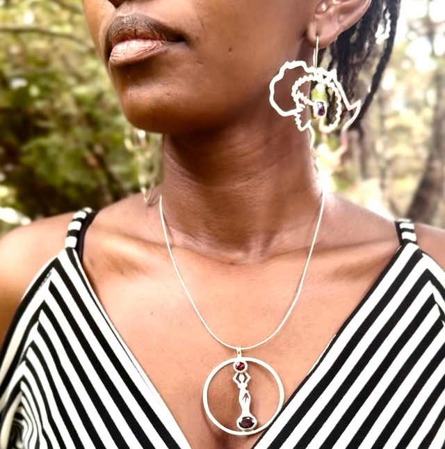 Garnet Africa Earrings